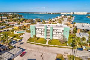 an aerial view of a hotel and the ocean at Madeira Del Mar Penthouse #2- Premier in St Pete Beach