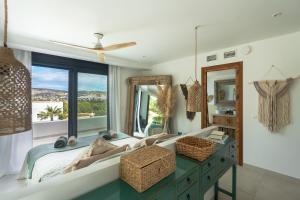 Φωτογραφία από το άλμπουμ του Ibiza Style Villa with pool by Prime Spanish Holidays σε Jávea