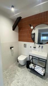 Kúpeľňa v ubytovaní Ołowianka B&B + 37 fotografií