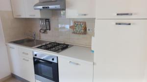 Kuchnia lub aneks kuchenny w obiekcie Villa Victoria, Taormina