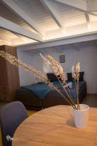 Galeriebild der Unterkunft 'Alexander' Seaside House With View In Nea Makri in Nea Makri