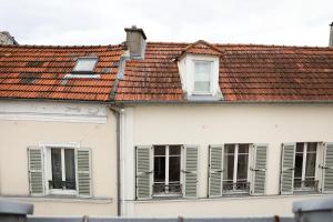 Zdjęcie z galerii obiektu Duplex de charme, Coeur de ville, Rueil Malmaison w mieście Rueil-Malmaison