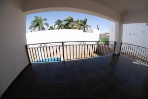 Galería fotográfica de 21 Suite with Jacuzzi a shared pool en Torreón
