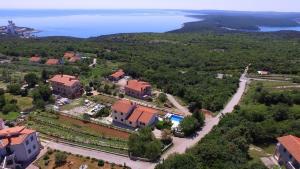 Gallery image of Ferienhaus mit Privatpool für 10 Personen ca 150 qm in Brovinje, Istrien Bucht von Raša in Brovinje