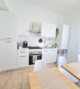 Kuchyň nebo kuchyňský kout v ubytování HomeAway Pescara Portanuova