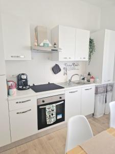 Kuchyň nebo kuchyňský kout v ubytování HomeAway Pescara Portanuova