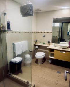 Ванна кімната в Oasis para trabajar y relajarse