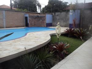 Kolam renang di atau dekat dengan Pousada do Tié