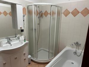Phòng tắm tại La Casa di Mia +23 ảnh