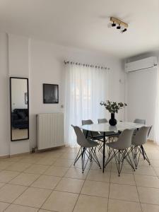 TV a/nebo společenská místnost v ubytování Eros Apartment Superb View