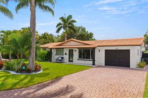 Κήπος έξω από το 2 miles to Beach~ Pool ~Cabana~ Pool Table