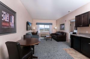 Η κουζίνα ή μικρή κουζίνα στο Prestige Cranbrook Hotel, BW Premier Collection