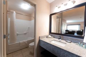 Ένα μπάνιο στο Prestige Cranbrook Hotel, BW Premier Collection