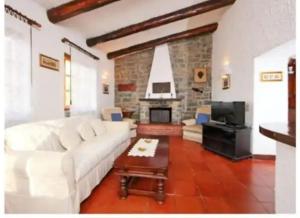 Gallery image of Villa panoramica Sara e Chiara in Santa Lucia
