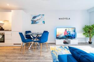 Gallery image of MAEVELA® - ULTRA 1 Bed Apartment ✪ Birmingham City Centre, Digbeth ✓ With JULIET BALCONY - ROOFTOP TERRACE - Smart TV's in Birmingham