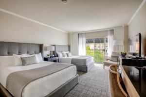 A seating area at Woodmark Hotel & Still Spa