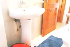 Koupelna v ubytování AMPIO APPARTAMENTO MARE CA Domus Collection