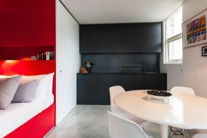 Gambar di galeri bagi Designer Pad with a View di Sydney