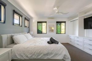 Ένα ή περισσότερα κρεβάτια σε δωμάτιο στο Luxury family and friends escape +34 φωτογραφίες