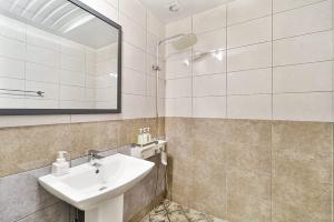 Koupelna v ubytování Ciel mini hotel + 36 fotografií