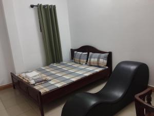 Postel nebo postele na pokoji v ubytování Sứ Lạng Hotel