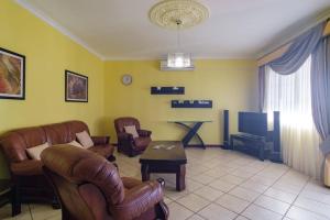 Posezení v ubytování GuestReady - Peaceful Paradise in Madeira + 28 fotografií