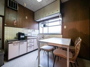 Η κουζίνα ή μικρή κουζίνα στο #14 -大垣 椛- 古民家の宿 大垣城まで車で10分