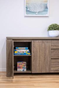 Fotografie z fotogalerie ubytování Bright Stylish Kings Beach Apartment v destinaci Caloundra