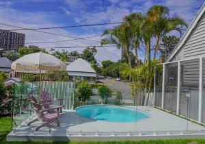 Πισίνα στο ή κοντά στο Springhill Retreat - Inner-city, pool + sauna