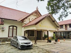 Φωτογραφία από το άλμπουμ του Roemah Djatinegara στην Τζακάρτα