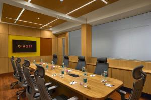Ginger Ahmedabad Changodar商务区和/或会议室