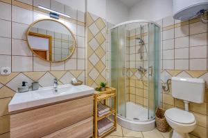 Koupelna v ubytování Casa Mareva + 26 fotografií