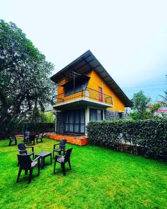 Enliven Homestay Alibag, Alibaug外面的花园
