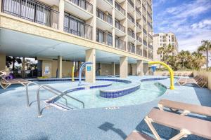 Swimming pool sa o malapit sa Oceanfront Balcony - Kitchen - Resort Pools and Hot Tubs