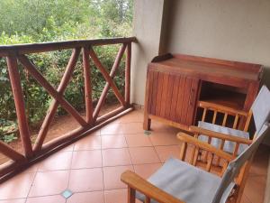 Ein Balkon oder eine Terrasse in der Unterkunft Fairview Hotels,Spa & Golf Resort