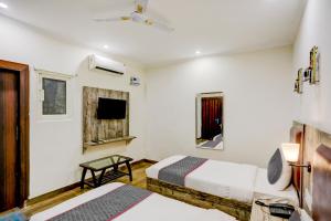 Gallery image of Collection O The Maple Residency in Noida