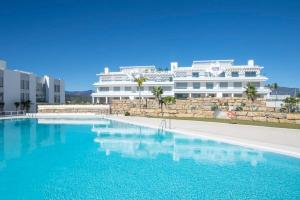 Fotografie z fotogalerie ubytování CONTEMPORARY PENTHOUSE SUNSET + SEA VIEW RESORT PARKING v destinaci Estepona