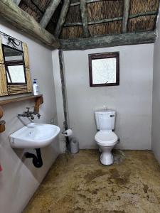 Bilik mandi di Rockfig Tented Camp