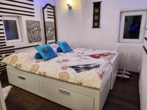Postel nebo postele na pokoji v ubytování Spa center Apartment Belgrad + 37 fotografií