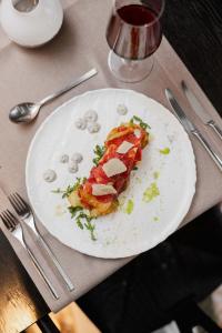 Essen im Hotel oder in der Nähe