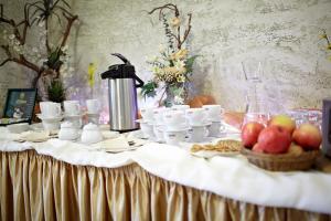 Jedlo v ubytovaní bed & breakfast alebo blízkom okolí