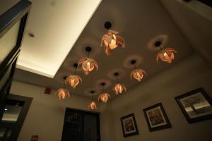 ĀsansolHotel The Avoir Asansol的相册照片
