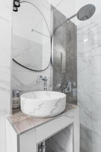 Kúpeľňa v ubytovaní Apartment Modern Studio Near Žnjan Beach