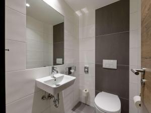 Koupelna v ubytování ibis Styles Coburg