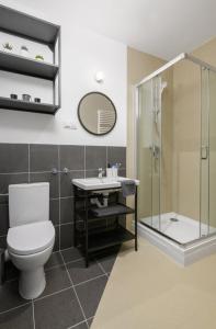 Koupelna v ubytování Student Depot Lublin Apartamenty + 23 fotografií