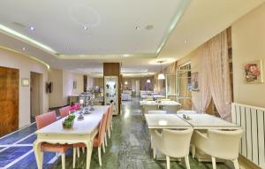 Restaurace v ubytování Buyukada Princess Hotel