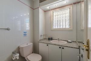 Łazienka w obiekcie Apartamentos en Torres del Sol