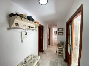 Kép MAGNÍFICO ÁTICO PLENO CENTRO. Terraza 60m. Climatizado, Garaje szállásáról Sanlúcar de Barramedában a galériában