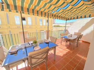 A balcony or terrace at MAGNÍFICO ÁTICO PLENO CENTRO. Terraza 60m. Climatizado, Garaje