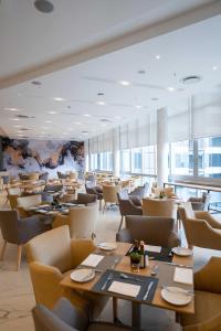 Restaurace v ubytování @Sandton Hotel
